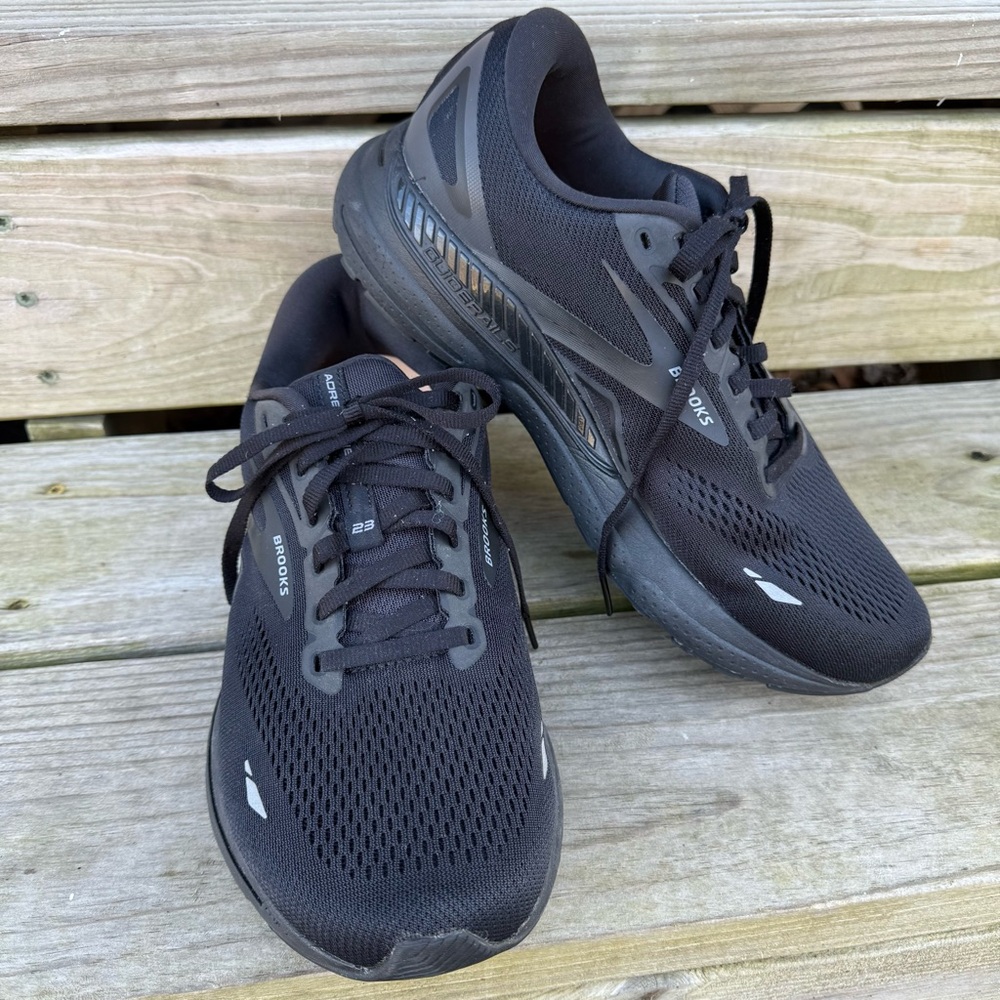 Brooks Sneakers Adrenaline GTS 23 Running Shoes Black Extra Wide Size 10 4 E